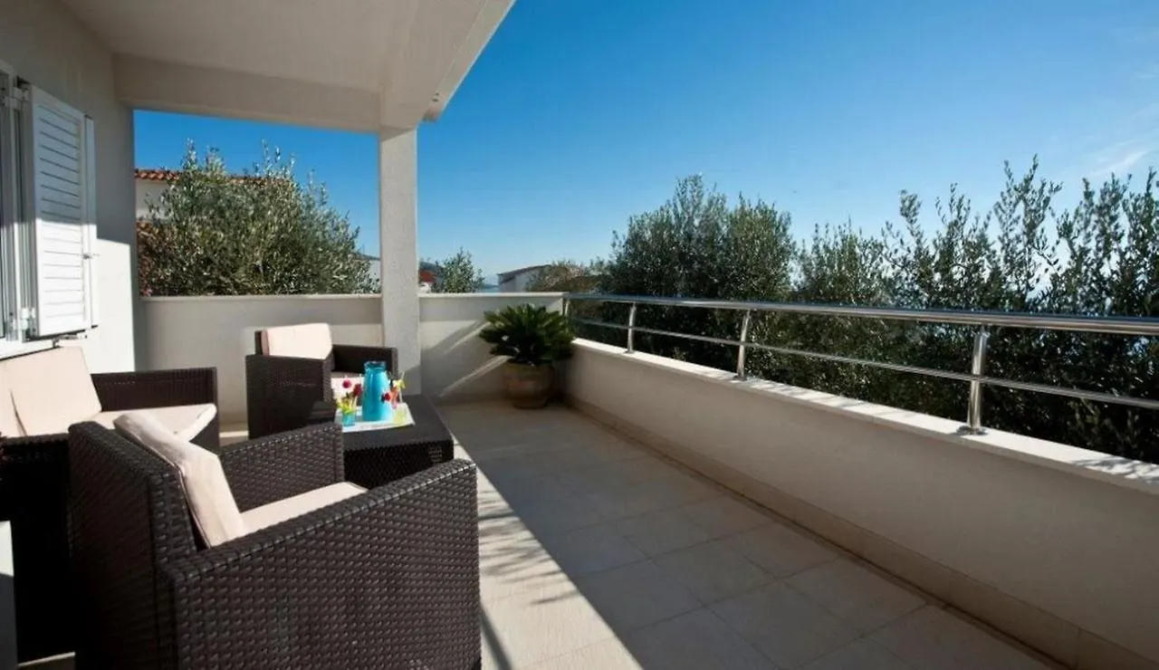 Villa Doris Trogir Croatia