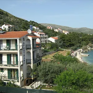 G Trogir